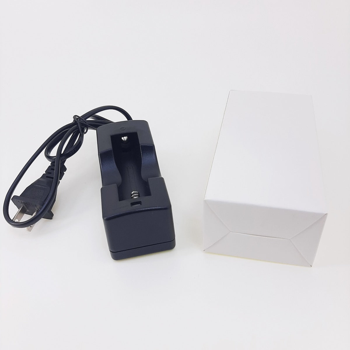 Adapter for 18650 3.7V Battery