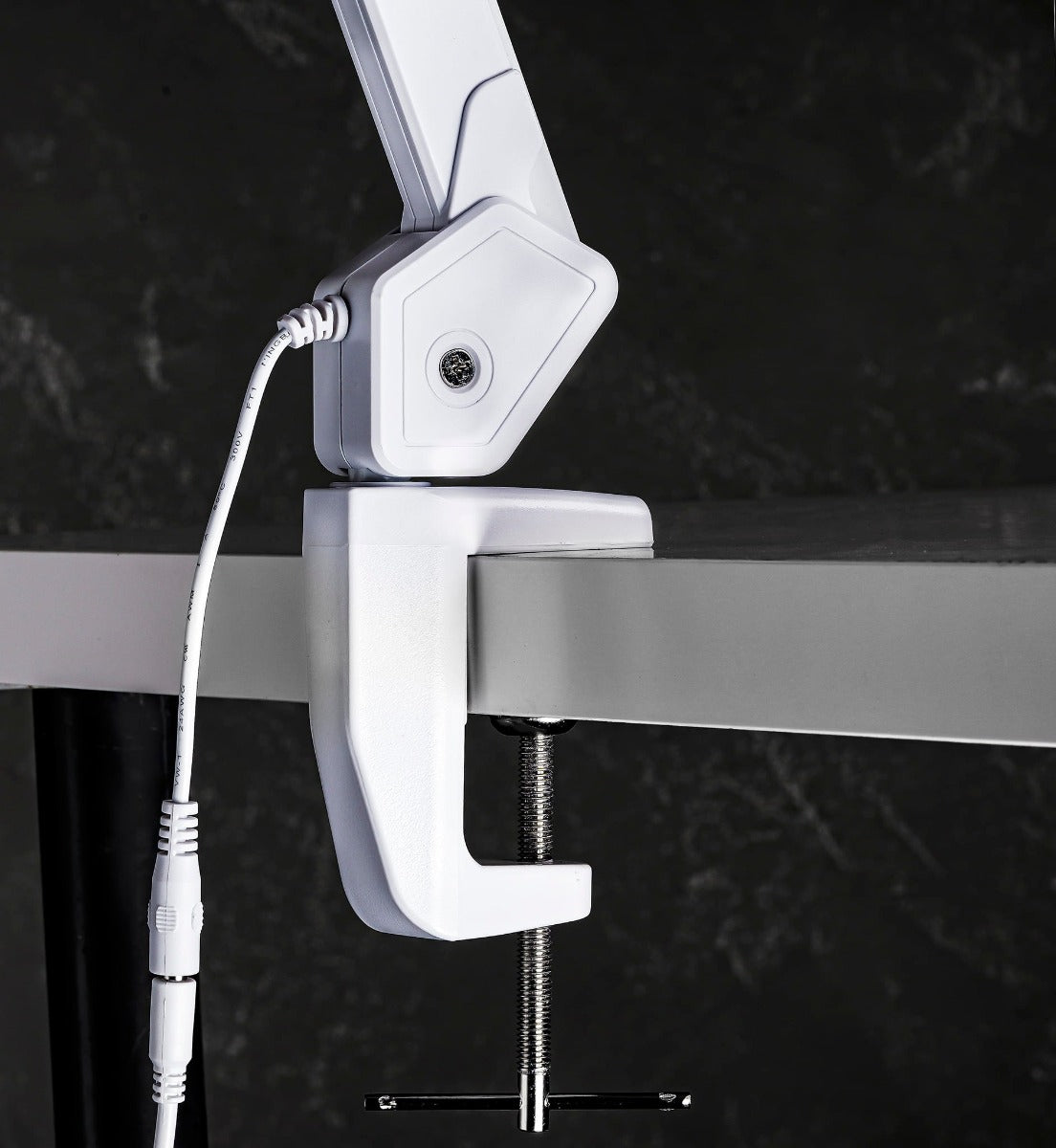 Gemax Pro II-GEM iLED Lamp: Professional Diamond & Gemstone Grading Light