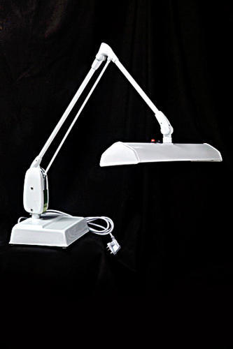 Daylight Lamp - 2 Tube Base (Eco.)